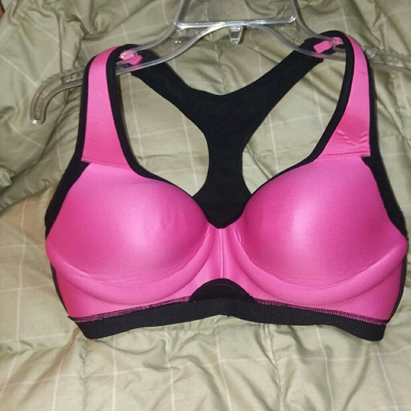 Workout/Active Wear - Picture 5 of 6